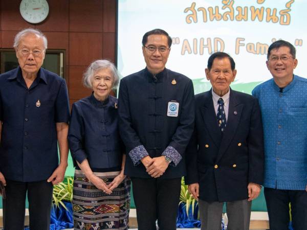 บรรยายพิเศษในหัวข้อ “การขับเคลื่อนธรรมาภิบาลสุขภาวะโลก ภายใต้งานสาธารณสุขมูลฐาน”